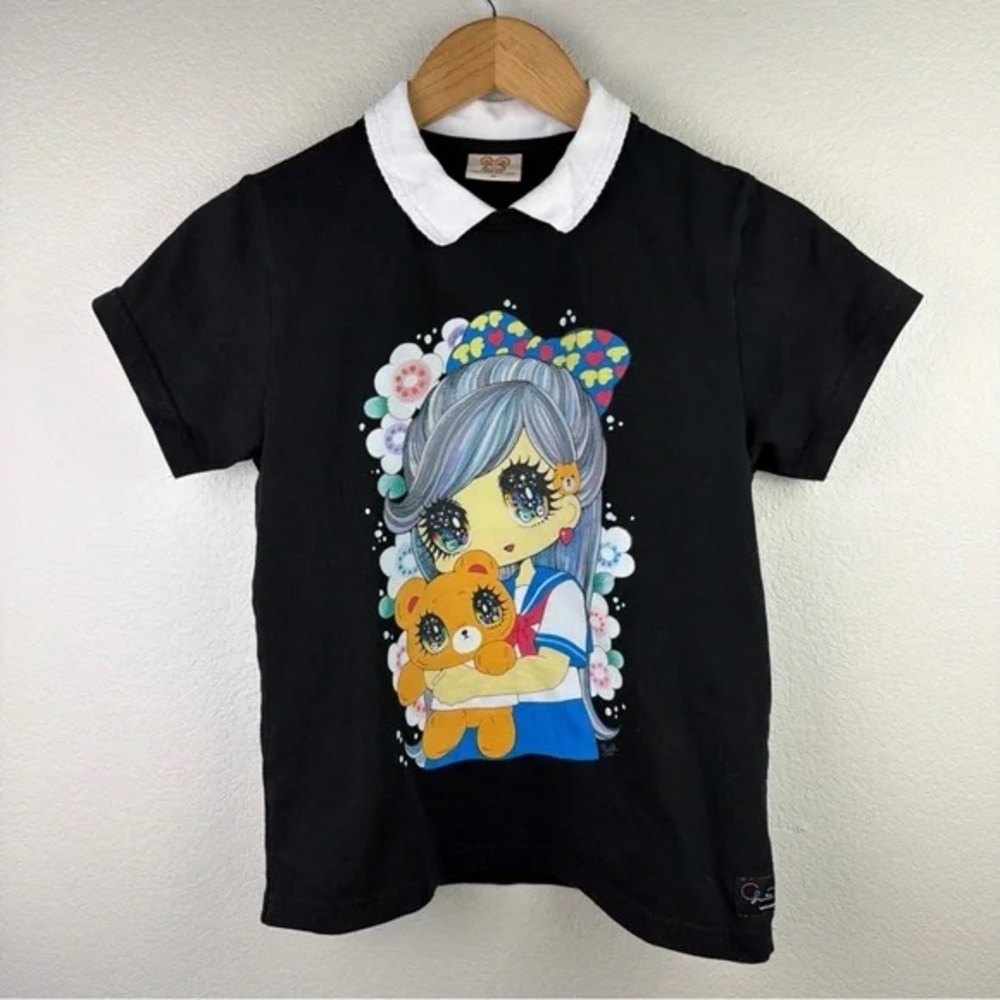 Girls Black Short-Sleeve Tee with Cute Doll & Teddy Graphic